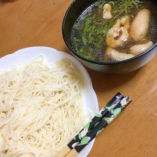 素麺と鶏皮としそのつけ汁